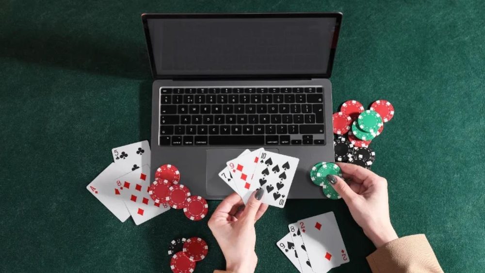 Imagem referente a Cassinos online x cassinos físicos: quais são as verdadeiras diferenças
