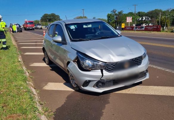 Colisão entre Argo e Sorento é registrada na BR-277, em Cascavel