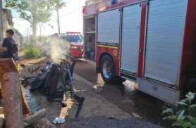 Incêndio mobiliza caminhão e viaturas dos Bombeiros e da PM no Interlagos em Cascavel