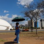 Imagem relativa a Inmet: calor acima da média e chuvas irregulares devem marcar outubro