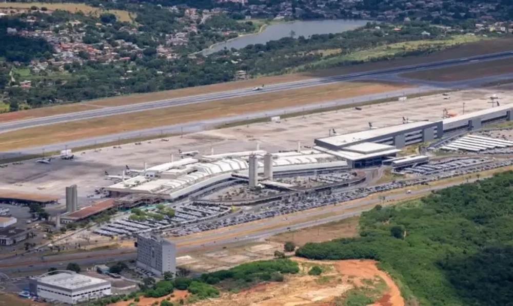 Imagem referente a Aeroporto de Confins volta à normalidade depois de suspender operações