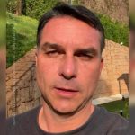 Imagem relativa a Flávio Bolsonaro: Lula é pai do tigrinho, afundou o Brasil e está desesperado