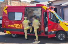 Criança cai e fica ferida durante brincadeira no 14 de Novembro Criança cai e fica ferida durante brincadeira no 14 de Novembro