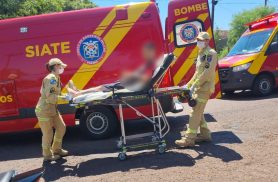 Jovem sofre trauma na cabeça em acidente de trânsito no Santa Cruz Jovem sofre trauma na cabeça em acidente de trânsito no Santa Cruz