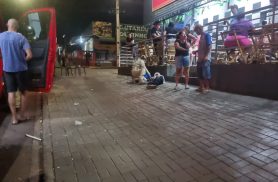 Idoso cai de escada de bar e corta o crânio no bairro Interlagos, em Cascavel