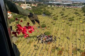 Comando de Aviação da PM presta última continência ao GM Wando Branco Comando de Aviação da PM presta última continência ao GM Wando Branco
