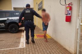 Procurado da justiça tenta negar identidade, mas plano "sai pela culatra" Procurado da justiça tenta negar identidade, mas plano "sai pela culatra"