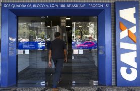 Beneficiários com NIS de final 9 recebem Bolsa Família de setembro Beneficiários com NIS de final 9 recebem Bolsa Família de setembro