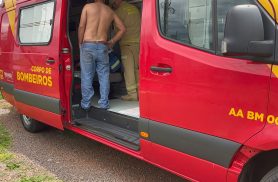 Idoso tem suspeita de fratura no fêmur ao sofrer queda em residência