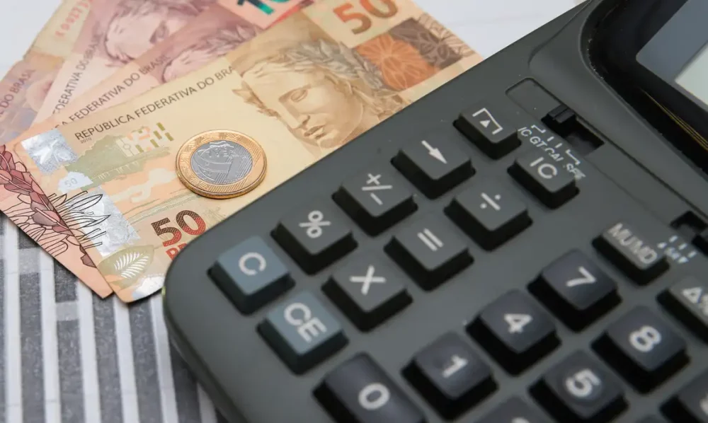 Imagem referente a Prazo para empresas optarem por Simples é prorrogado para outubro
