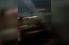 Imagens do temporal em Cascavel: chuva forte alaga a Avenida Piquiri e complica o trânsito no Julieta Bueno