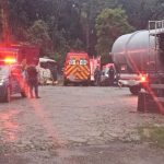 Imagem relativa a Pintor fica inconsciente dentro de tanque de caminhão e colega também passa mal ao tentar ajudá-lo