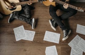 Antes de ser trilha sonora, música já era uma forma de contar histórias