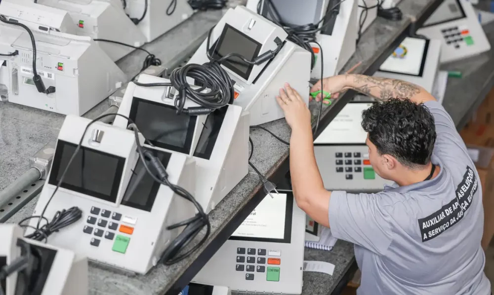 Imagem referente a Conheça os direitos das pessoas com deficiência no dia das eleições