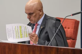 Moraes multa em R$ 5 mil advogado que tentou burlar sistema do STF