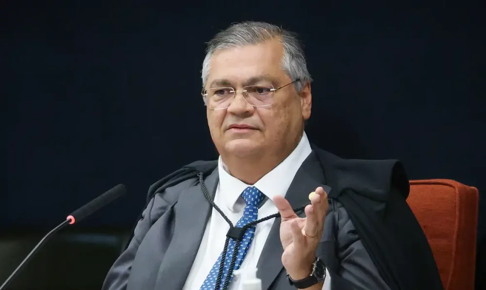Dino declara perda de objeto em pedido de Tabet sobre Nossa Senhora Imagem referente a Dino declara perda de objeto em pedido de Tabet sobre Nossa Senhora