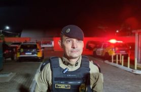 Tenente J. Silva da PM, detalha ocorrência que terminou com arma apreendida e quatro encaminhados à Delegacia, em Cascavel