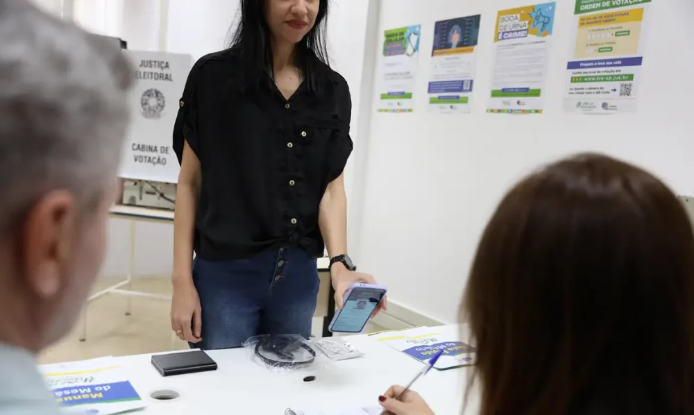 Eleições 2026: saiba quais documentos são aceitos para votar Imagem referente a Eleições 2026: saiba quais documentos são aceitos para votar