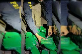PRF apreende 21,9 kg de pasta base de cocaína escondidos em tanque de combustível em Maringá
