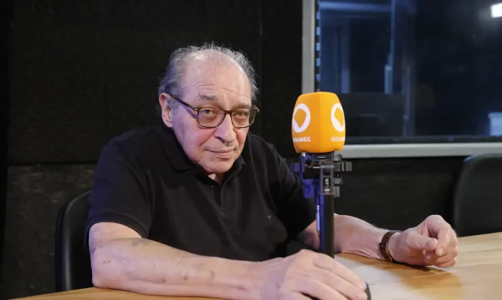 Imagem referente a Rádio MEC estreia série Eu Gosto de Música, apresentada por Ruy Castro