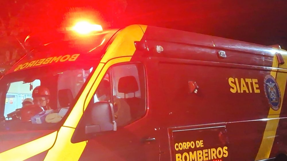 Imagem referente a Idosa de 70 anos fica ferida após cair de triciclo elétrico no Bairro Periolo, em Cascavel