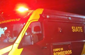 Idosa de 70 anos fica ferida após cair de triciclo elétrico no Bairro Periolo, em Cascavel
