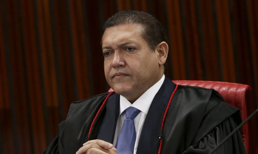 Imagem referente a Decisão de Nunes Marques recoloca Deltan na disputa pelo Senado no PR