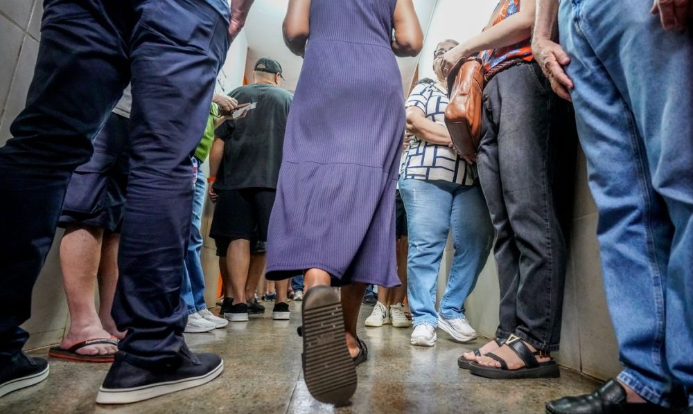 Imagem referente a Homem infarta e morre em seção eleitoral do Rio de Janeiro