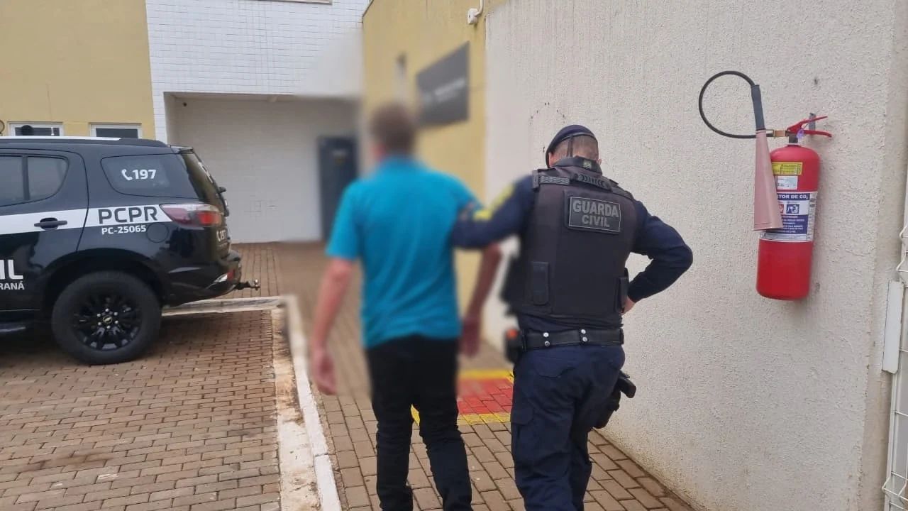 Homem é detido após quase colidir com viatura da Guarda Municipal no Santo Onofre, em Cascavel