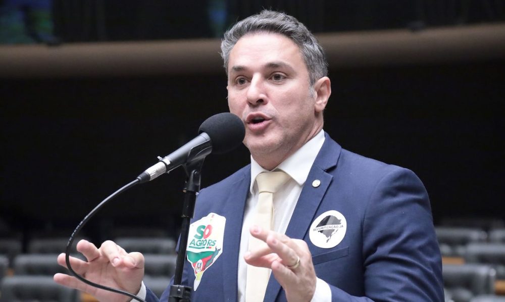 Imagem referente a No Rio Grande do Sul, Luciano Zucco é eleito governador em 1º turno