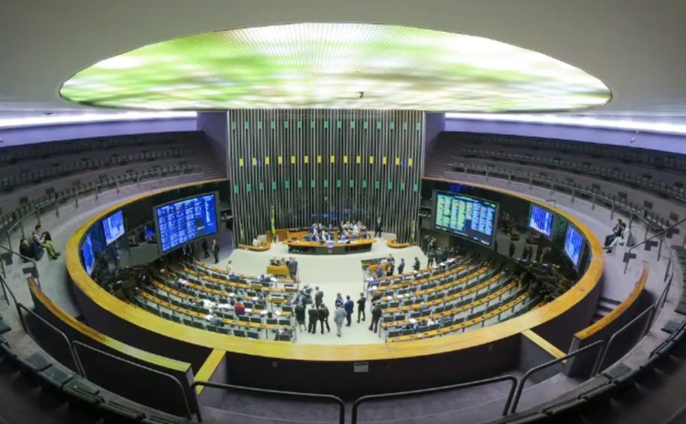 Imagem referente a Paraná elege 30 deputados federais; Chiquini é o mais votado e Cascavel tem dois eleitos