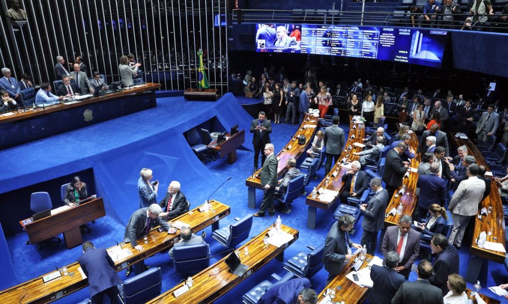 PL elege 19 senadores e soma 28; MDB conquista sete vagas e PT, seis Imagem referente a PL elege 19 senadores e soma 28; MDB conquista sete vagas e PT, seis