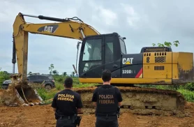 Polícia Federal faz ação contra garimpo ilegal no Pará Polícia Federal faz ação contra garimpo ilegal no Pará
