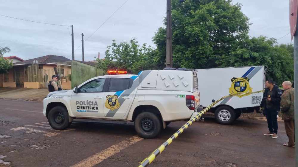 Homem morto a tiros em Santa Tereza do Oeste é identificado como Davi Antônio da Rosa, de 42 anos Imagem referente a Homem morto a tiros em Santa Tereza do Oeste é identificado como Davi Antônio da Rosa, de 42 anos