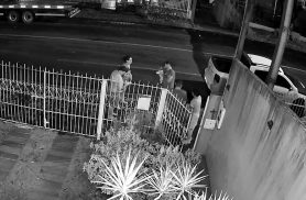 Vídeo mostra policial civil salvando vida de bebê que teve as vias aéreas obstruídas