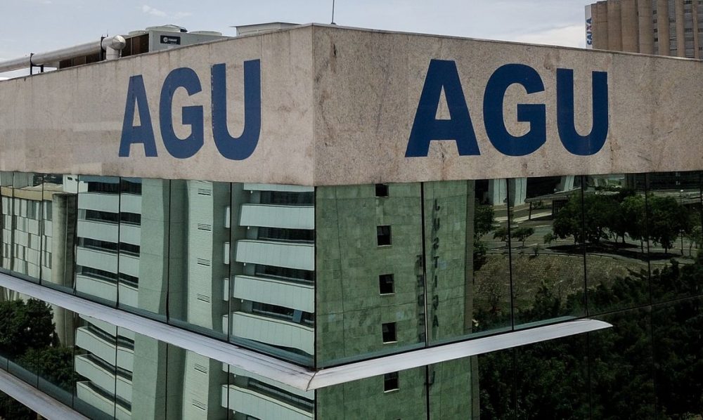 Imagem referente a AGU pede a Fux que aguarde PGR e mantenha proibição das bets no país