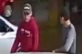Homem é flagrado por câmeras furtando escova secadora em farmácia no Bairro Floresta