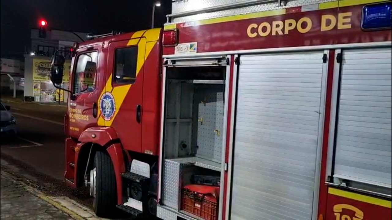 Anel fica preso no dedo de jovem e Bombeiros são acionados para fazer a remoção em Cascavel