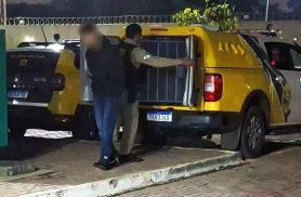 Adolescente é conduzido com porção de droga após denúncia no Bairro Universitário, em Cascavel