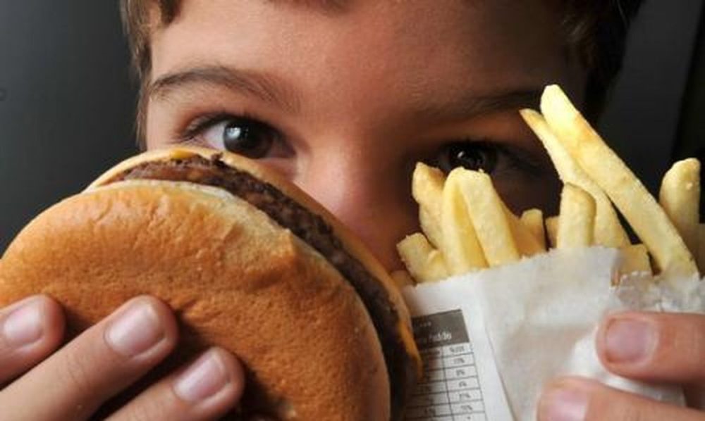 Imagem referente a OMS lança guia para enfrentar obesidade em crianças e adolescentes