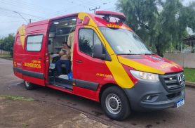 Motociclistas ficam feridos após colisão entre carro e moto no Morumbi