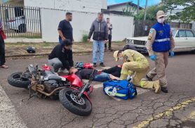 Acidente entre motos deixa vítimas feridas no Parque São Paulo, em Cascavel