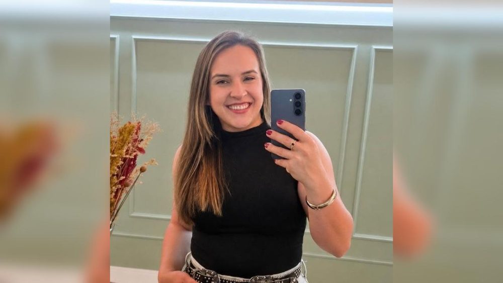 Imagem referente a Secretária de Assistência Social, Andrieli Borsati, é morta em casa no Alagado do Iguaçu