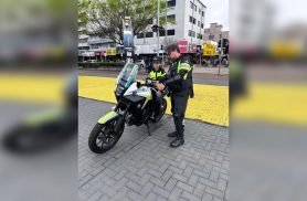 Crianças viram agentes de trânsito por um dia em ação educativa em Cascavel