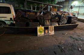 PF, PC e PM apreendem cerca de 40 mil maços de cigarros no Lago de Itaipu
