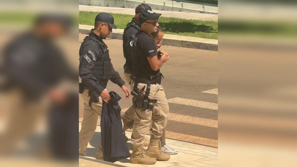 Imagem referente a Homem é retirado do STF após tentar entrar dizendo ser 