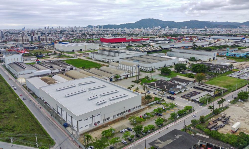 Imagem referente a Indústria aponta juros altos como principal barreira ao crédito