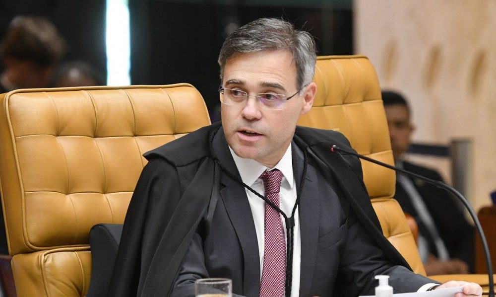 Imagem referente a Mendonça determina remoção de vídeo de deputados contrários a Flávio 