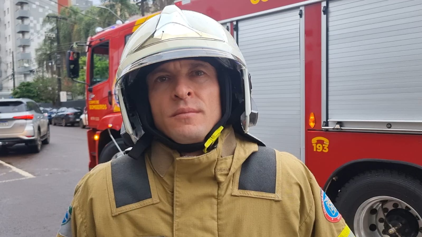 Suspeita de vazamento de gás mobiliza bombeiros na Rua Souza Naves, em Cascavel