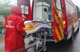Idosa sofre queda enquanto limpava casa no Bairro Cataratas